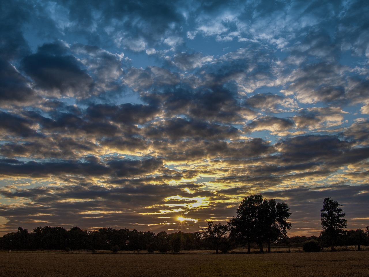 sky sunset field free photo