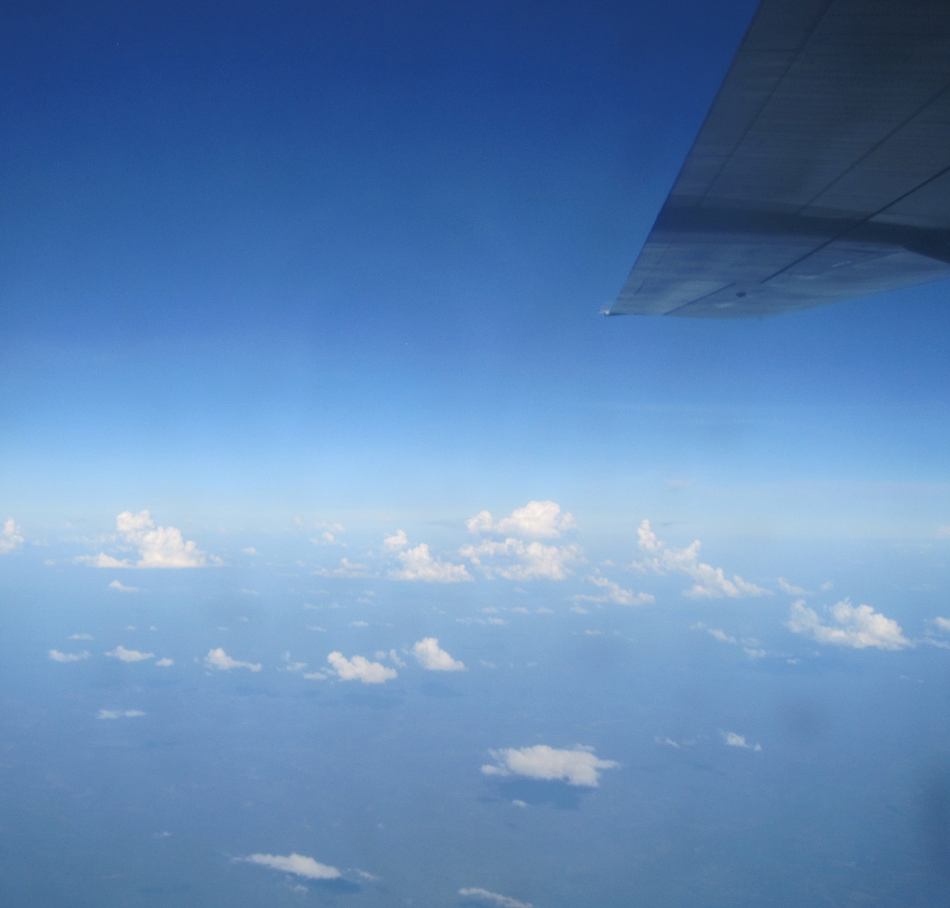 sky blue clouds free photo