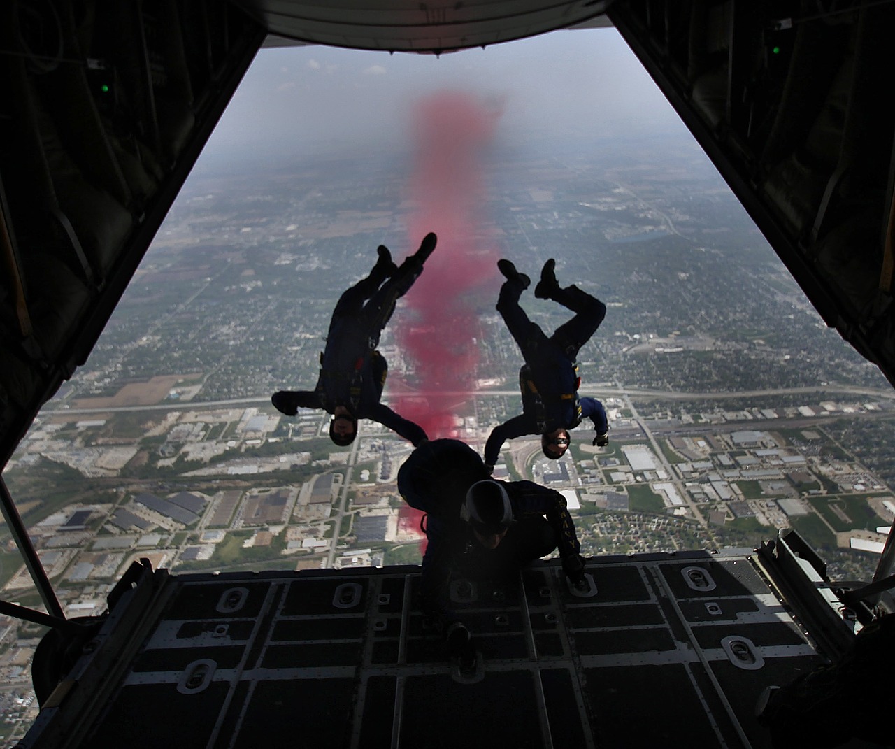 skydiving jump falling free photo