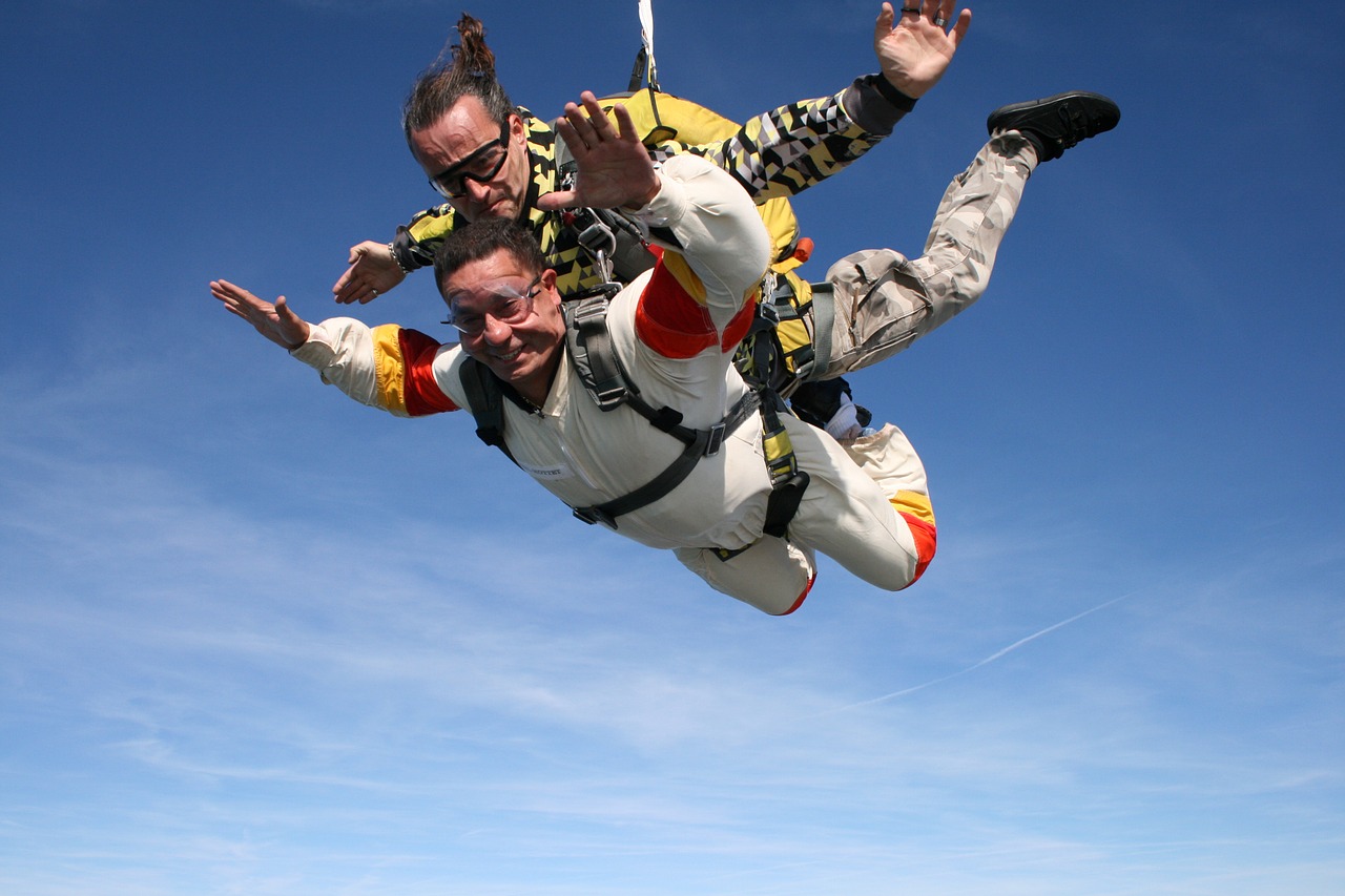 skydiving sport extreme free photo