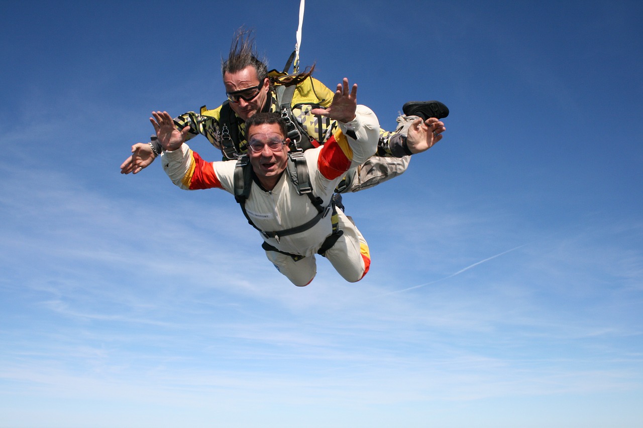 skydiving sport extreme free photo