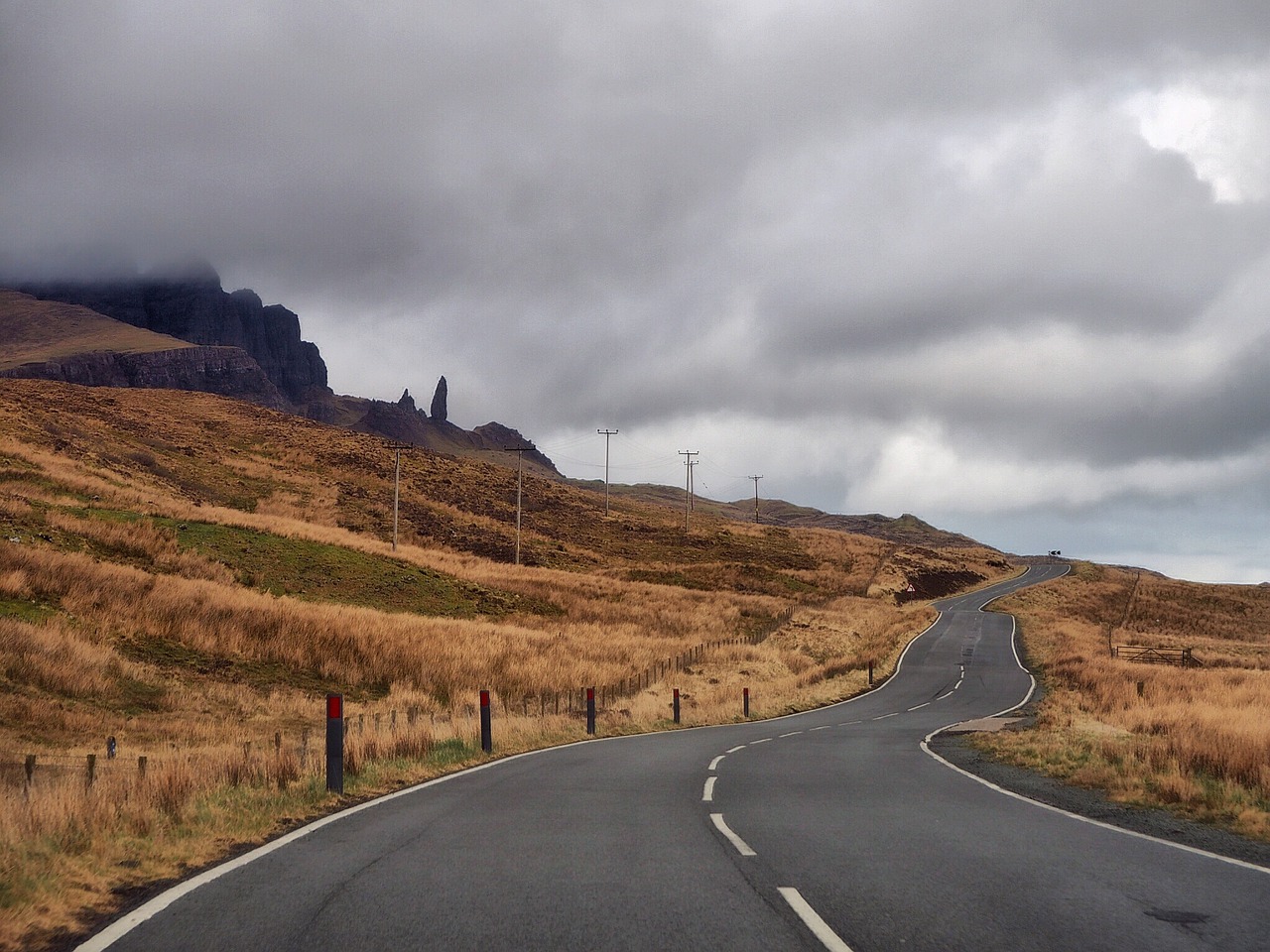 skye storm scotland free photo