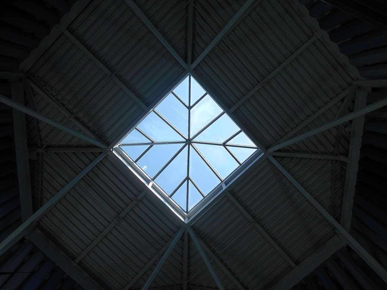 skylight  architecture  diamond free photo