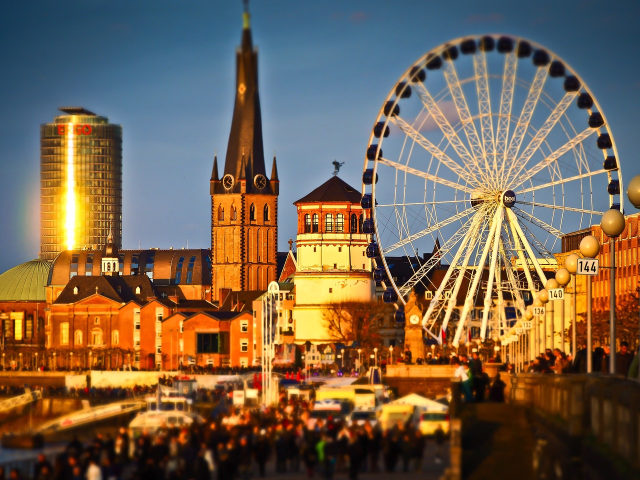 skyline rhine promenade düsseldorf free photo