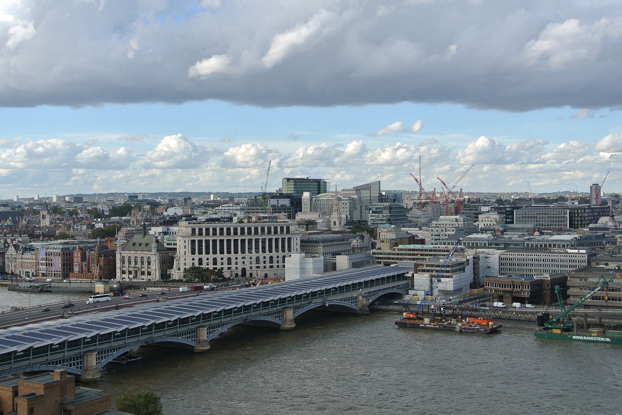 skyline london thames free photo