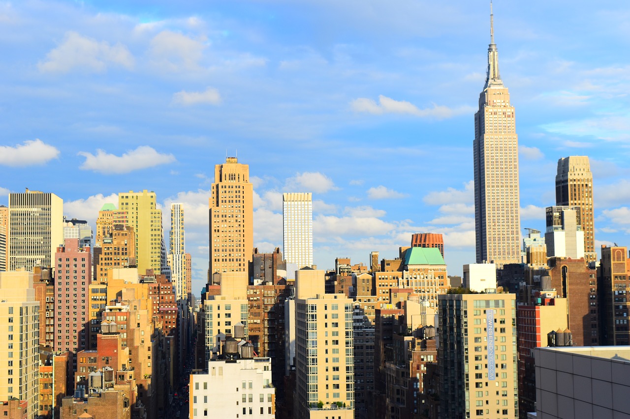 skyline  manhattan  architecture free photo