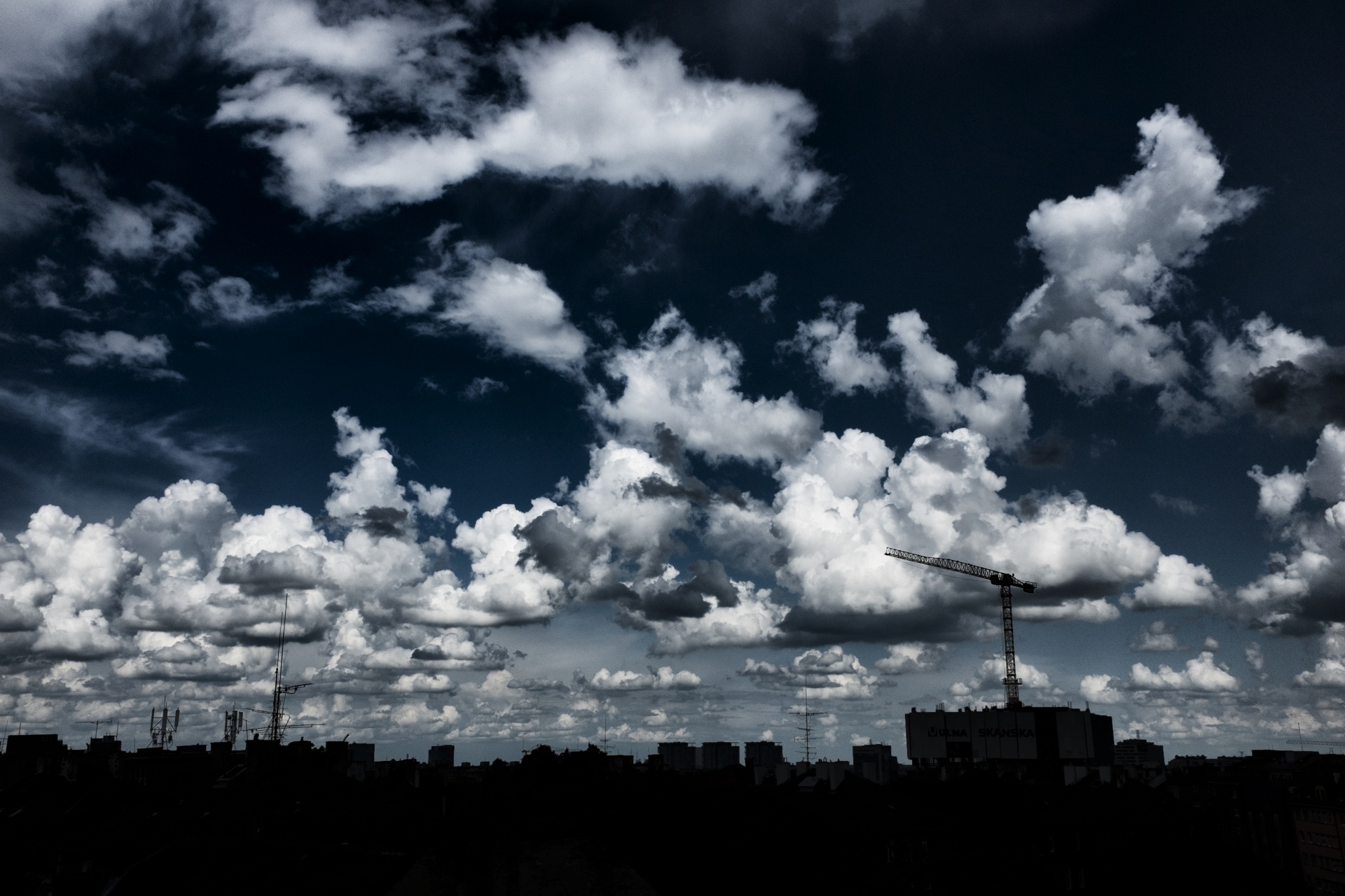 city clouds skyline free photo