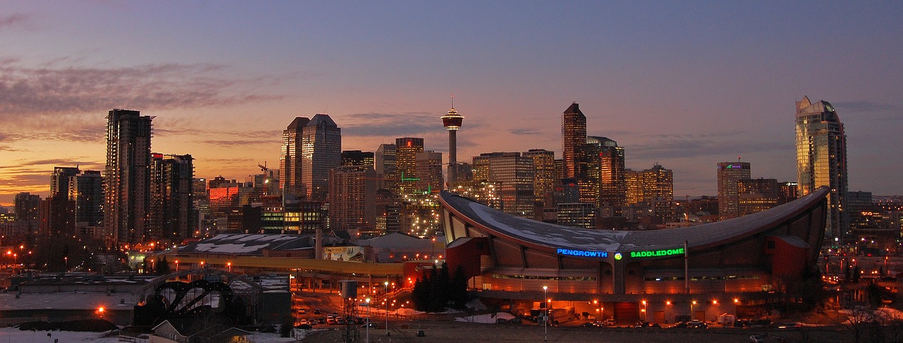 skyline calgary cityscape night free photo