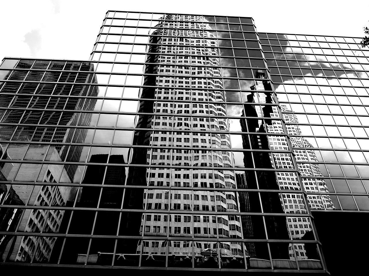 skyscraper new york black and white free photo