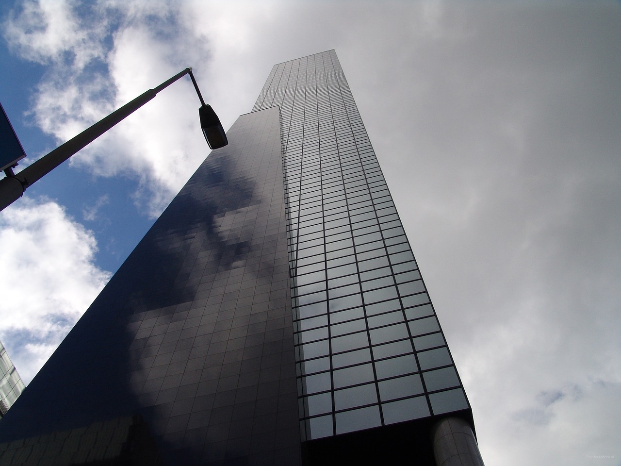 skyscraper rotterdam city free photo