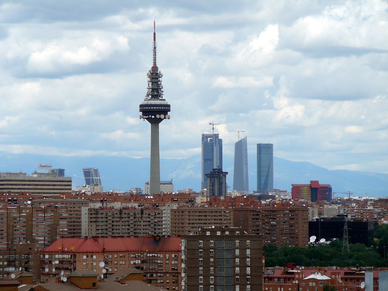 skyscraper madrid architecture free photo