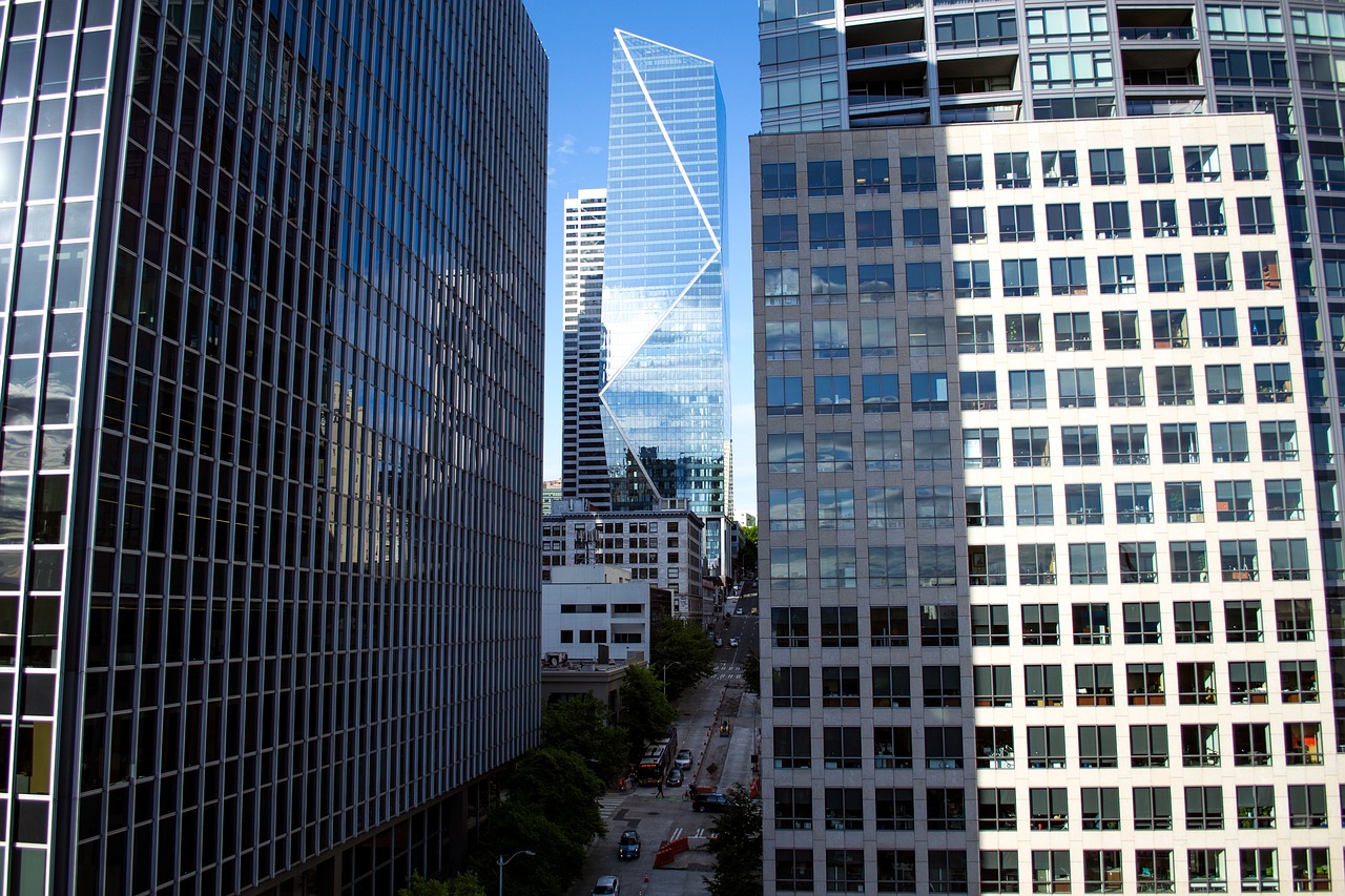 skyscraper  glass  reflection free photo