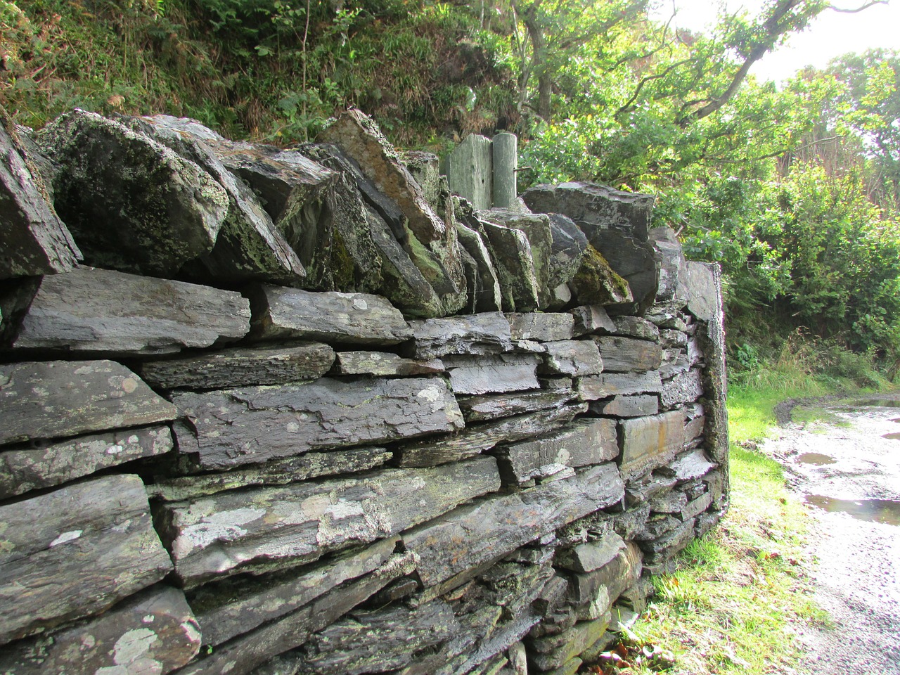 slate wall stone wall old wall free photo