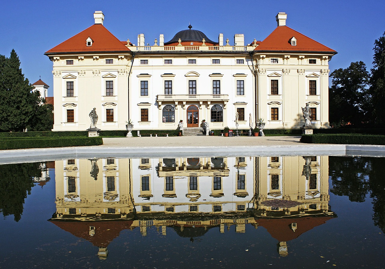 slavkov castle reflection in the water free photo