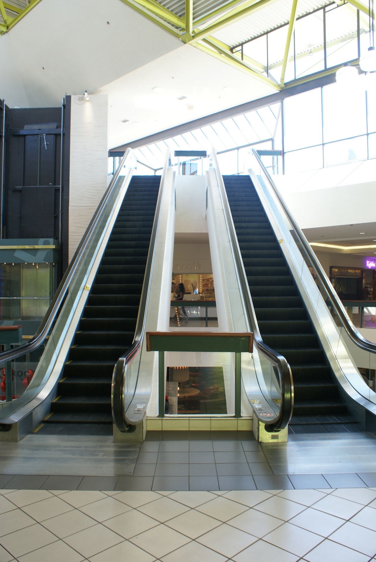 escalator architecture steel free photo