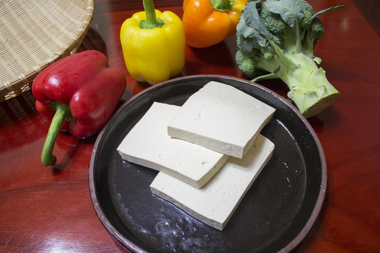 slice the tofu cut a part conveyance tofu free photo