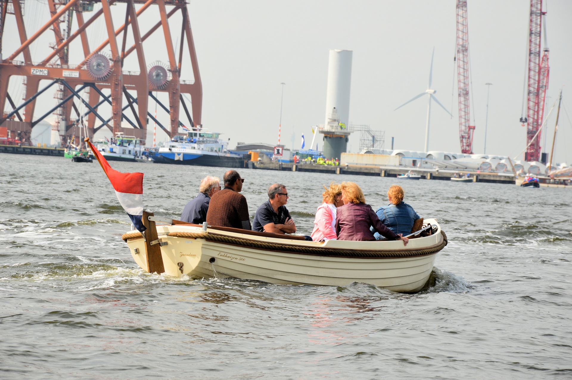 sloop boat speedboat free photo