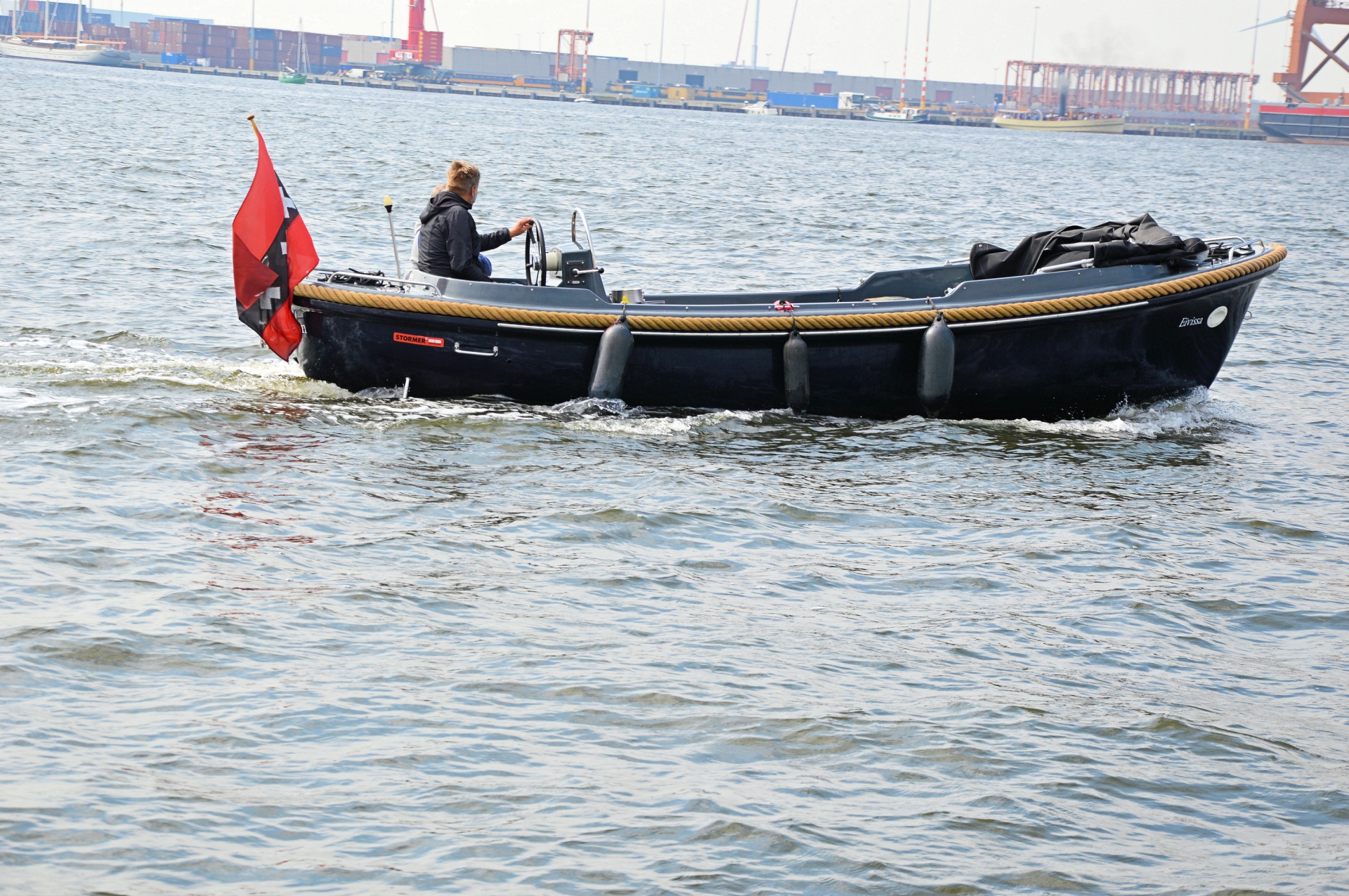 sloop boat speedboat free photo