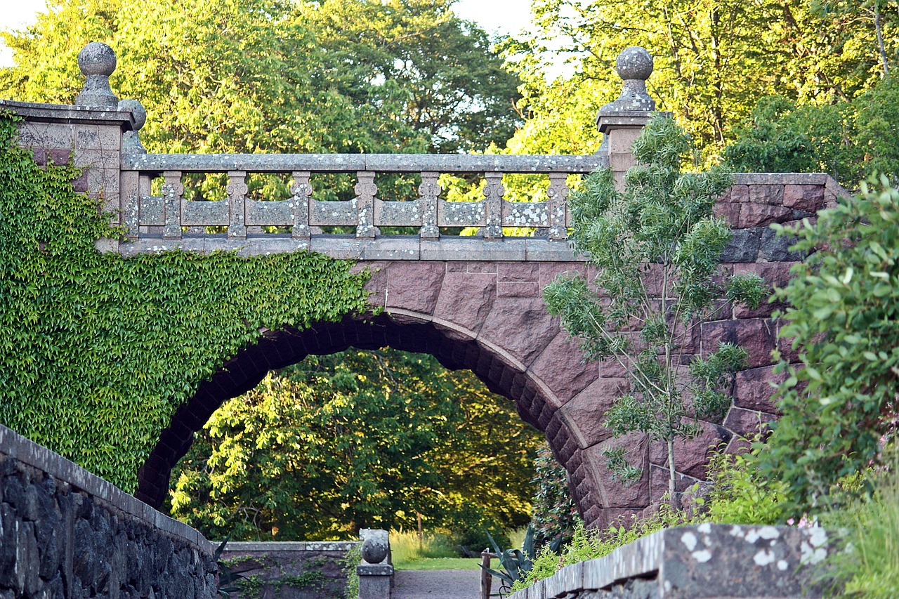 slottsbro stone bridge halland free photo