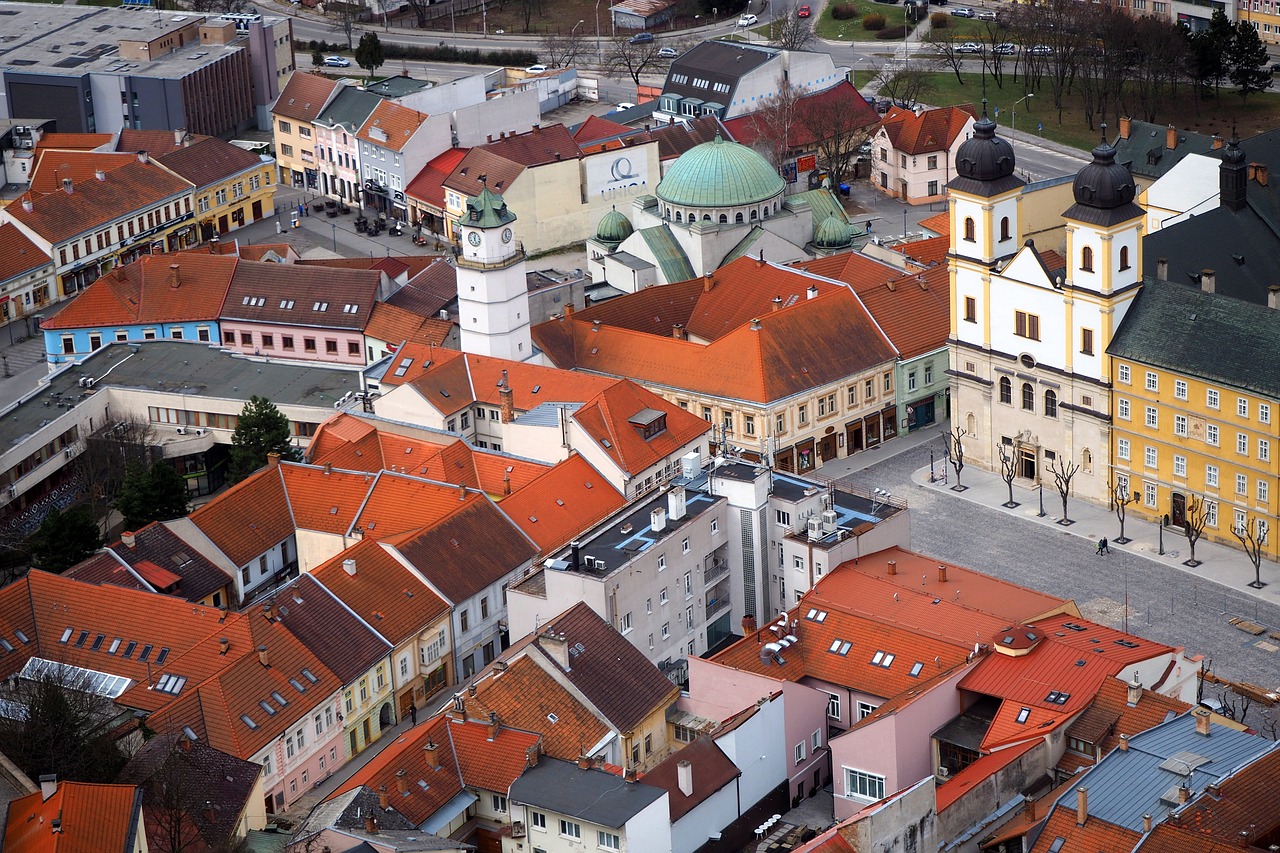 slovakia  castle  country free photo