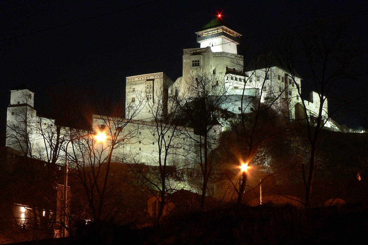 slovakia trenčín castle free photo