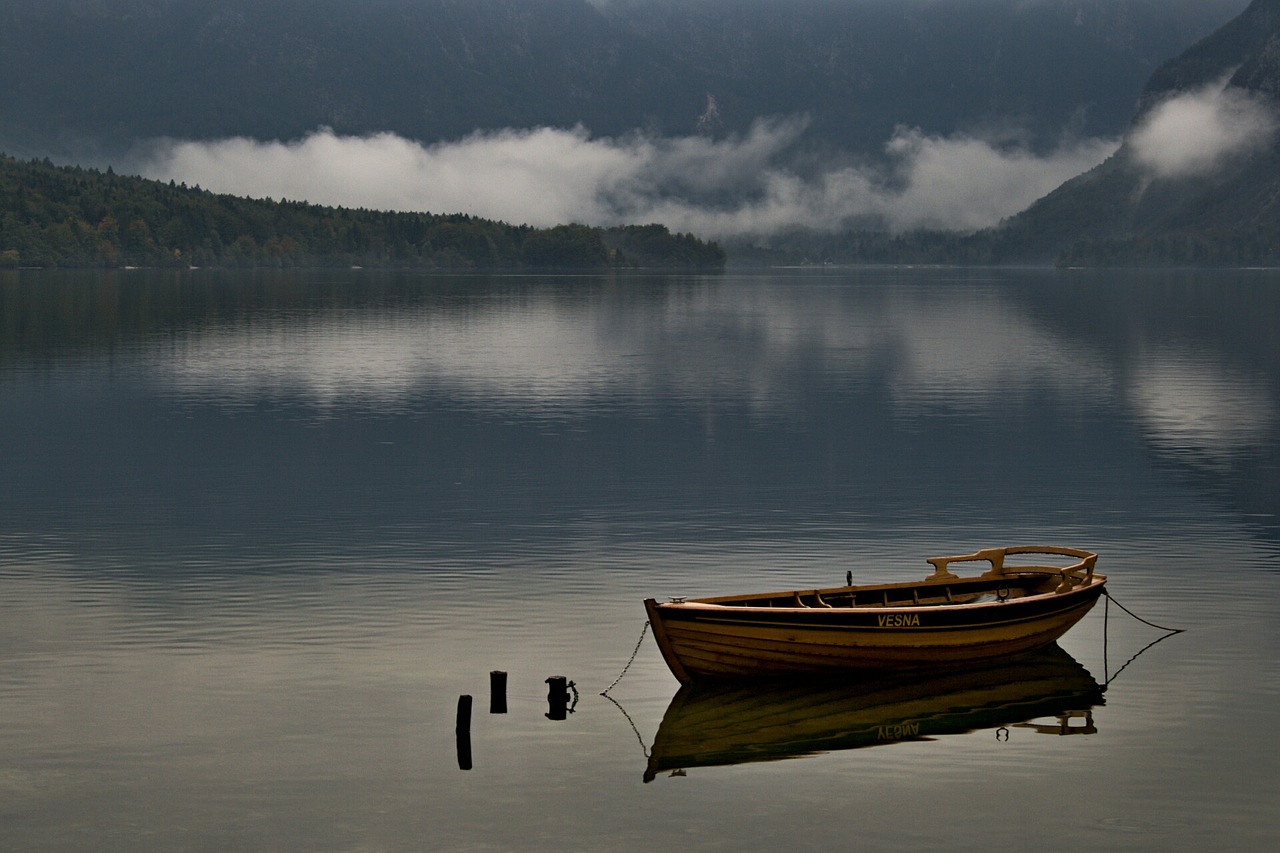 slovenia lake bohinj free photo