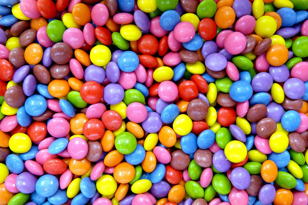 smarties confectionery lenses free photo