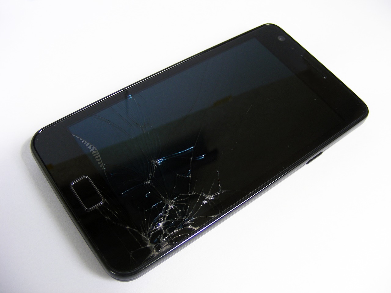 smartphone broken repair free photo