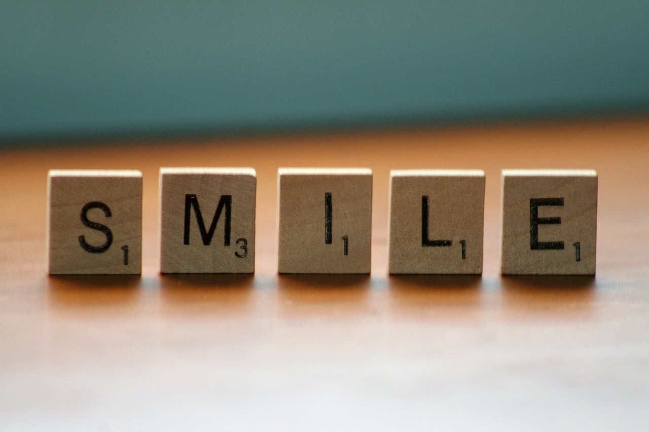 smile message letters free photo