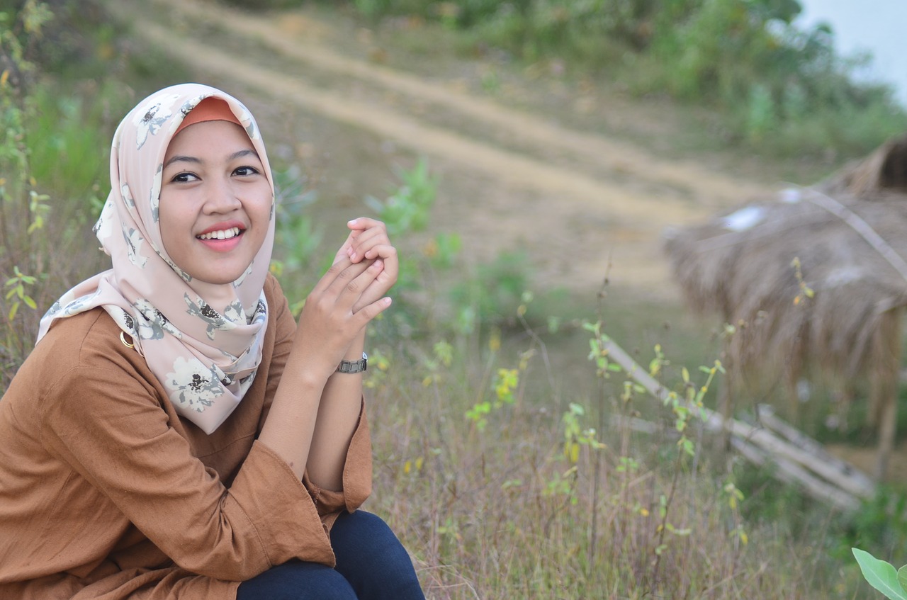 smile hijab muslim free photo