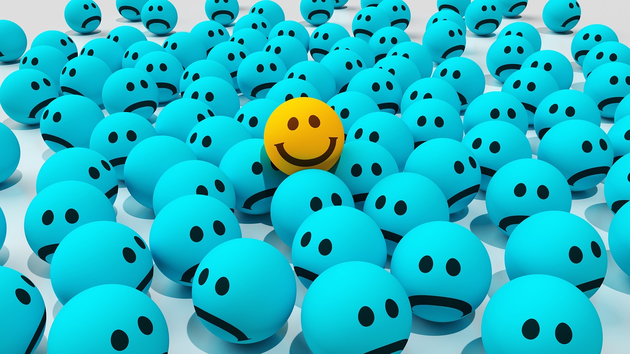 smiley emoji emote free photo
