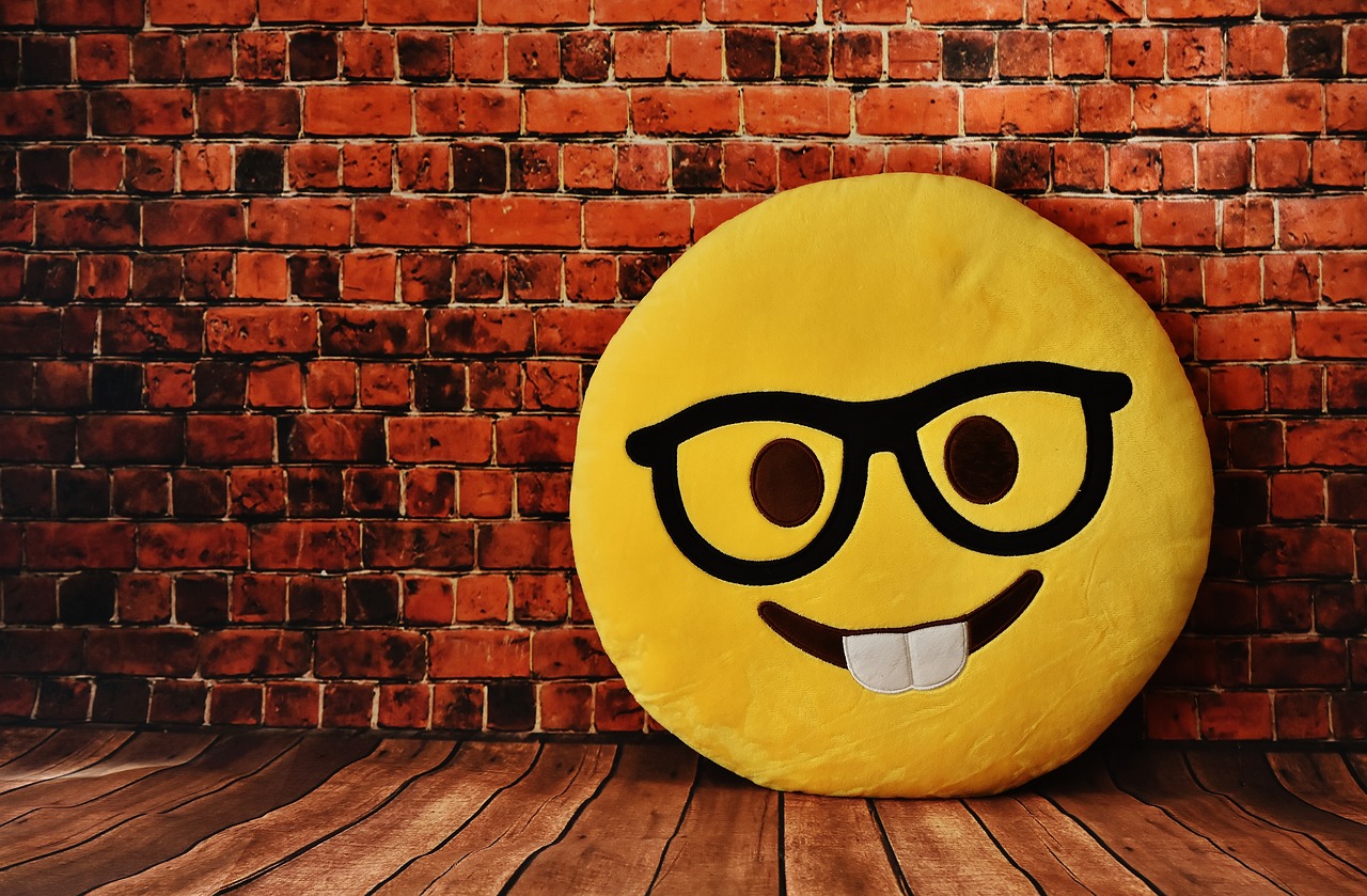 smiley yellow funny free photo