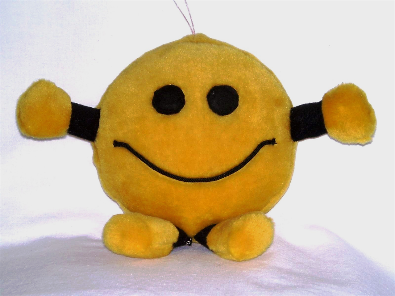 smiley smile yellow free photo