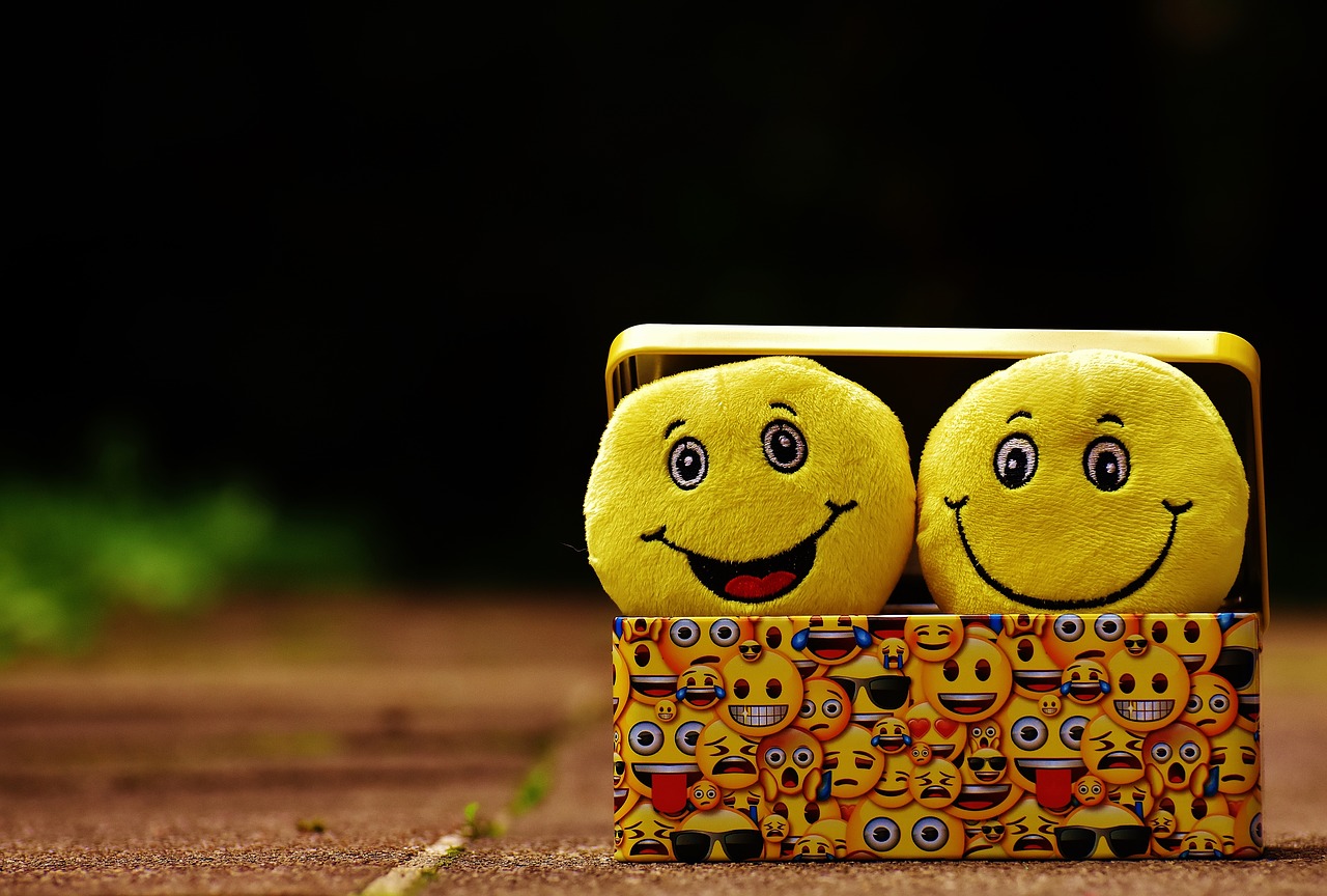 smilies yellow funny free photo