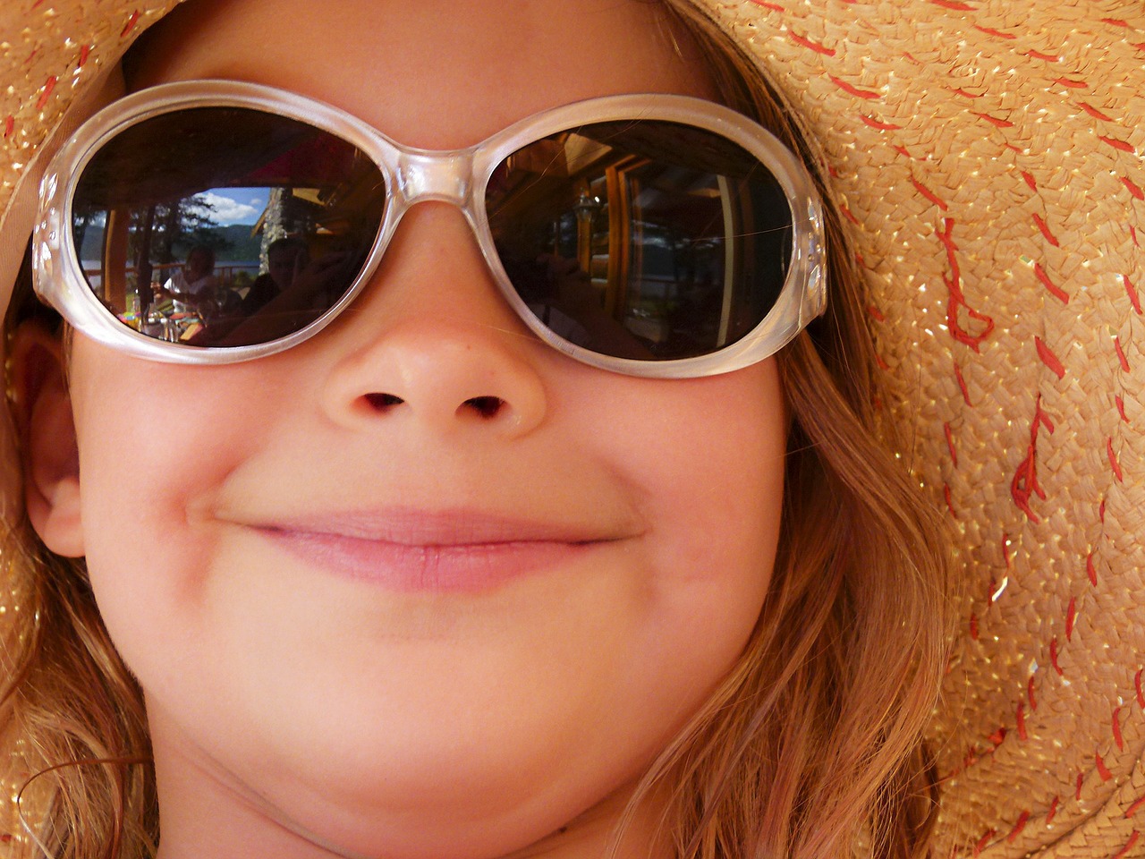 smiling girl sunglasses free photo