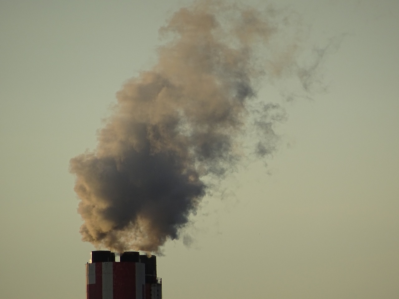 smoke chimney pollution free photo