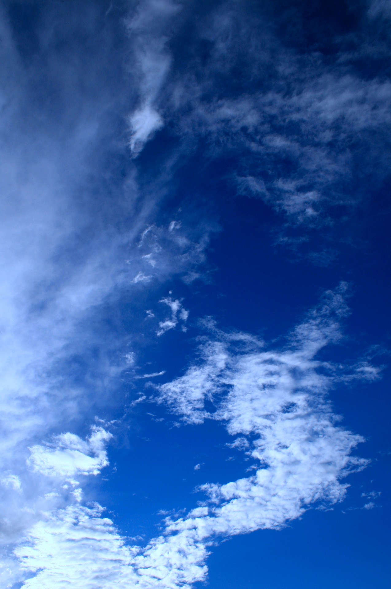 sky blue clouds free photo