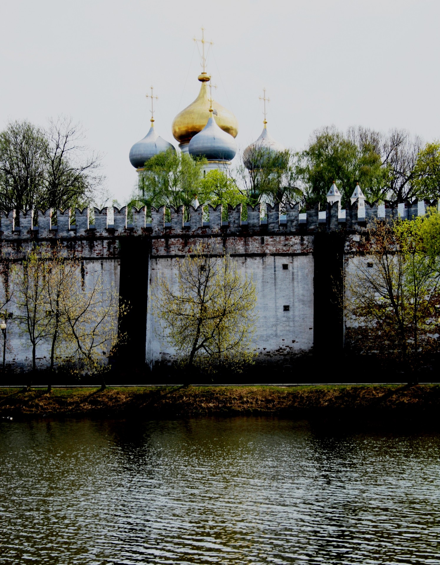 wall cathedral church free photo