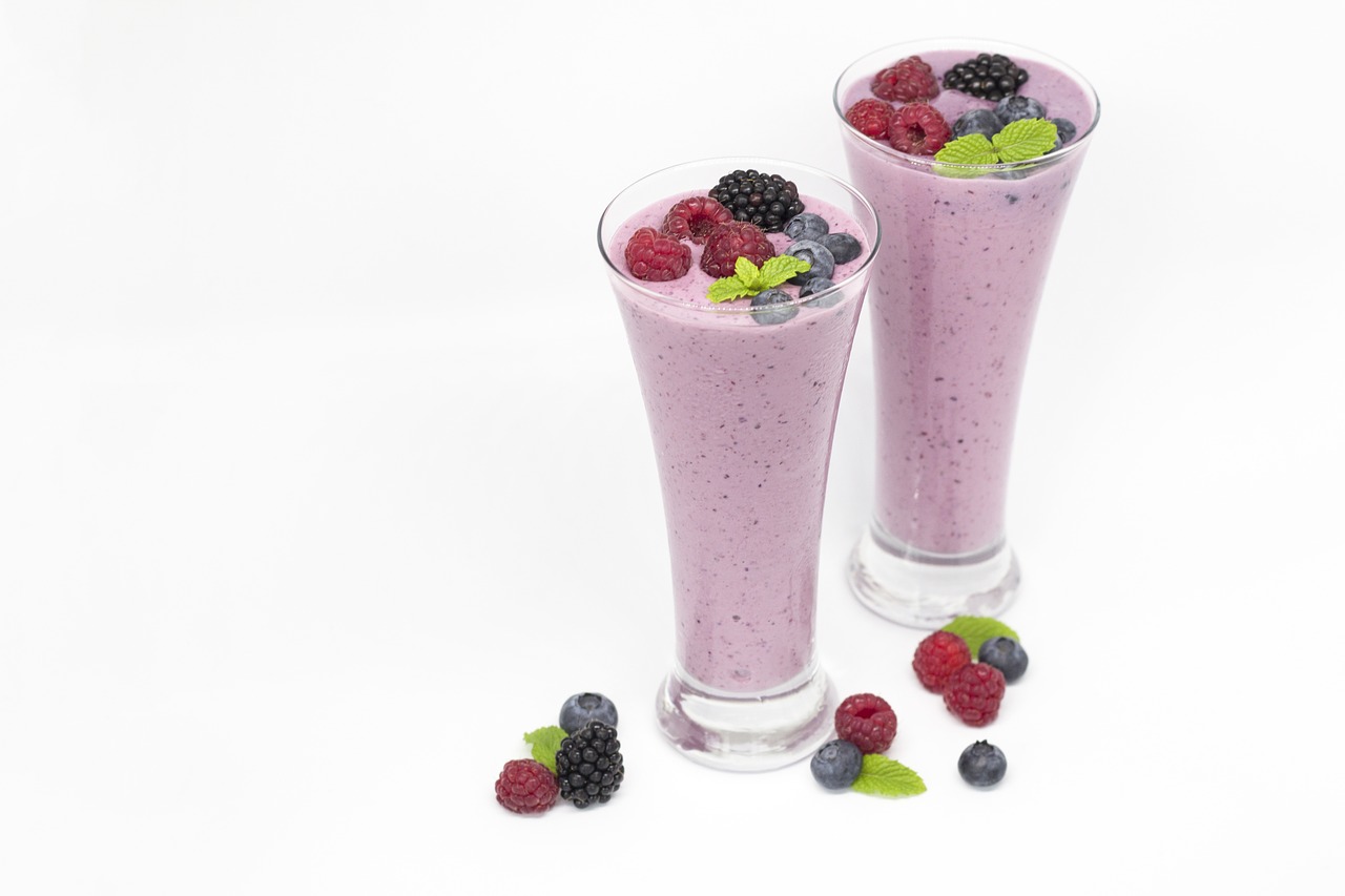 smoothie milkshake mixed free photo