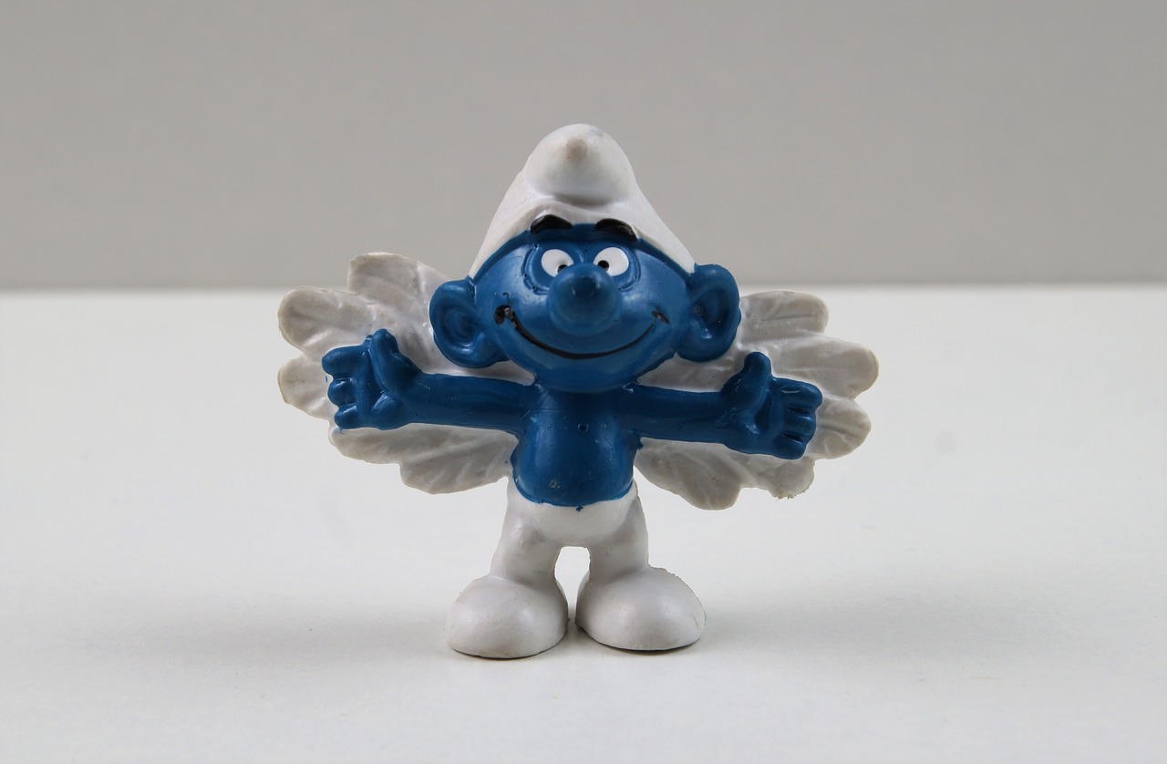 smurf smurfs angel smurf free photo