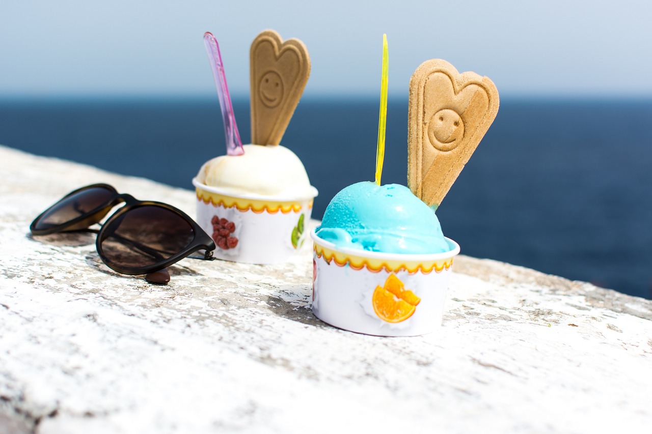 smurf ice cream dessert colorful free photo