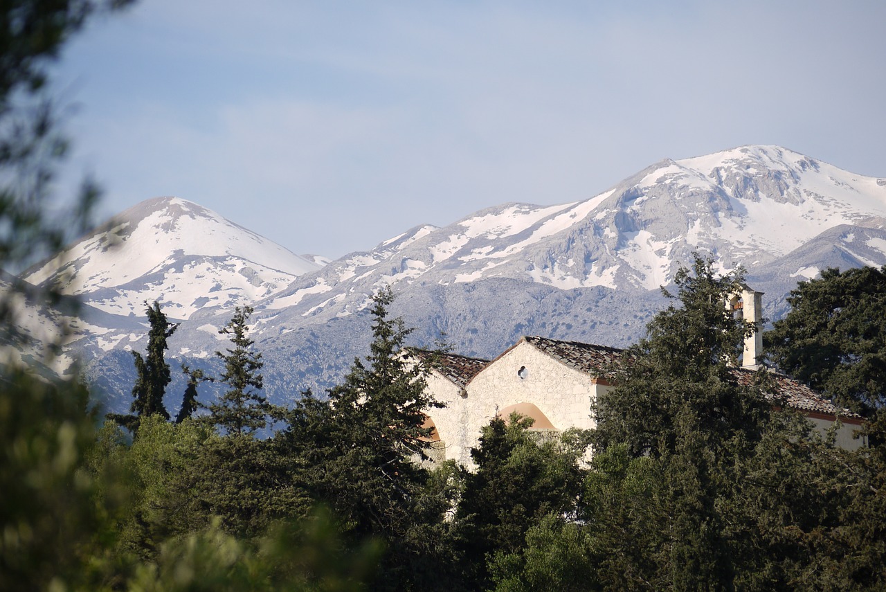 snow mountains crete free photo