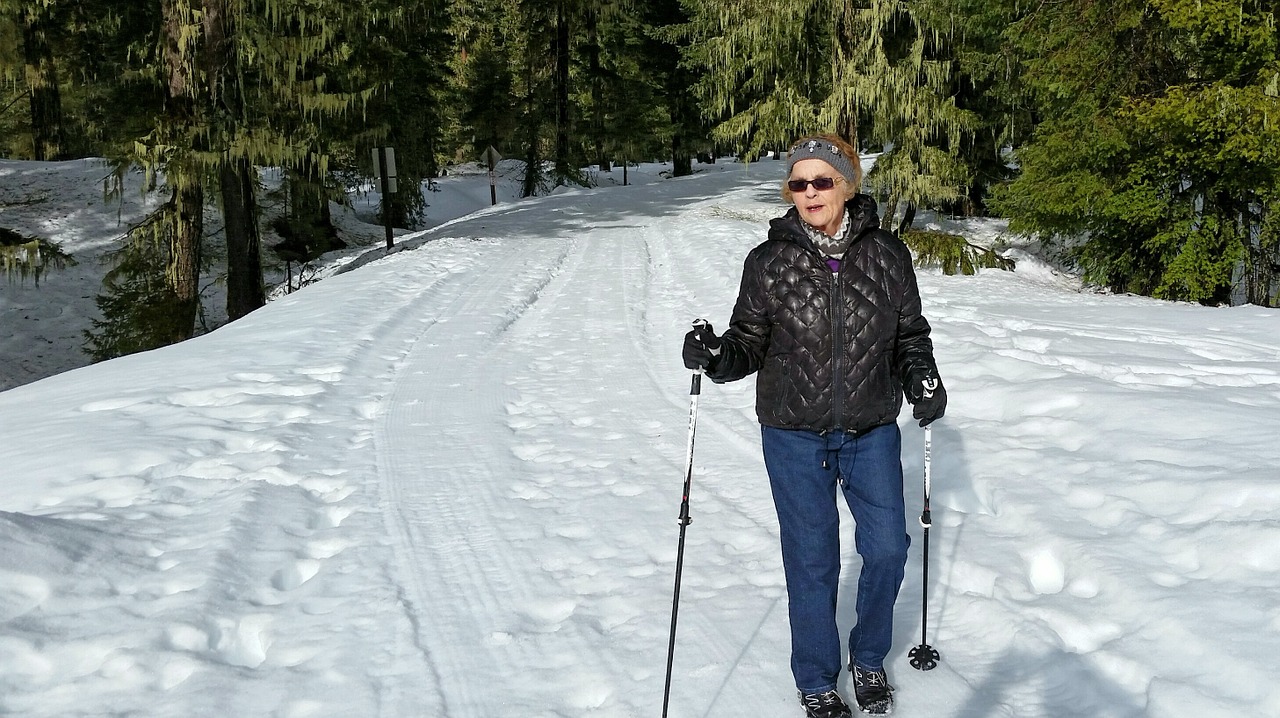 snow hiking people free photo