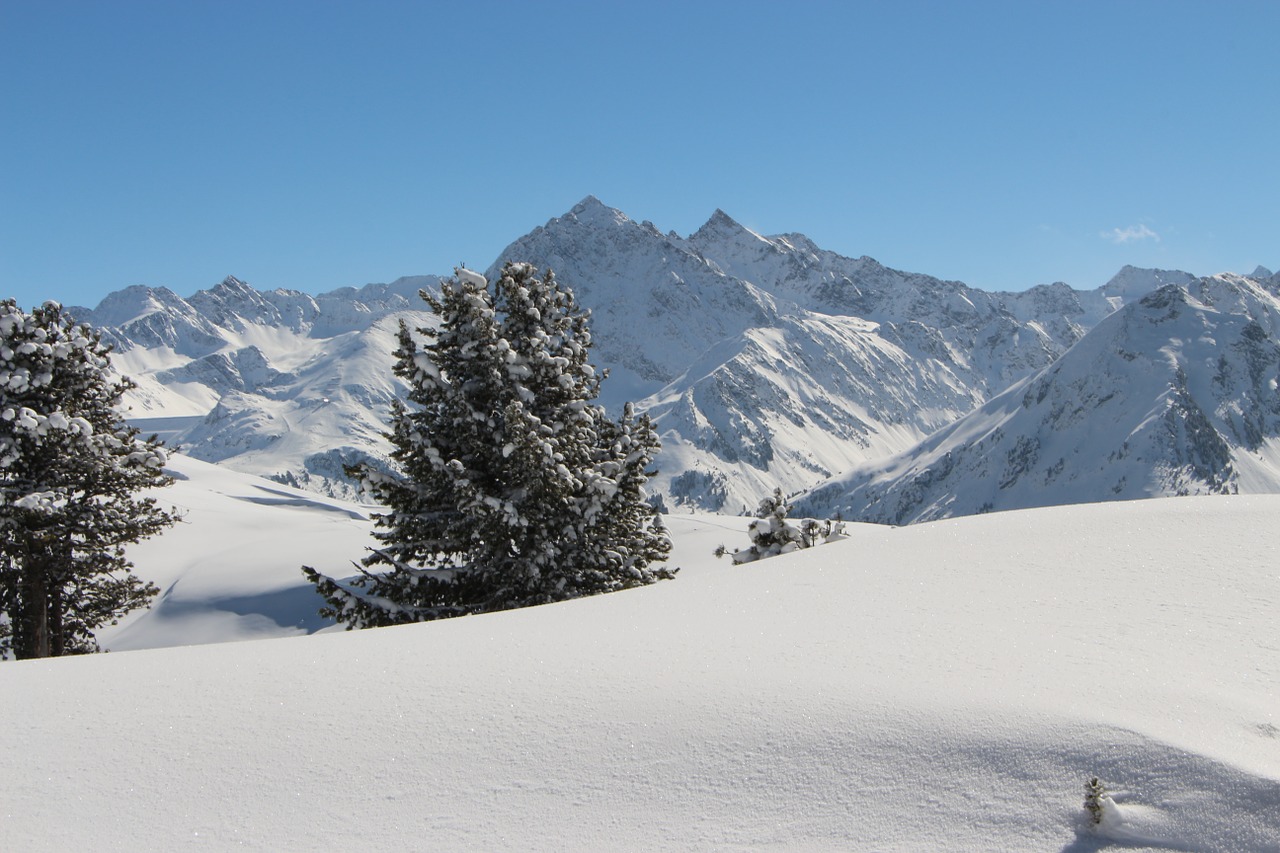 snow mountains powder snow free photo