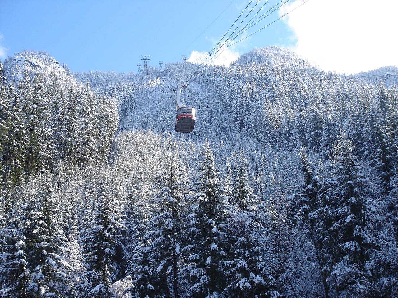 snow mountain gondola free photo