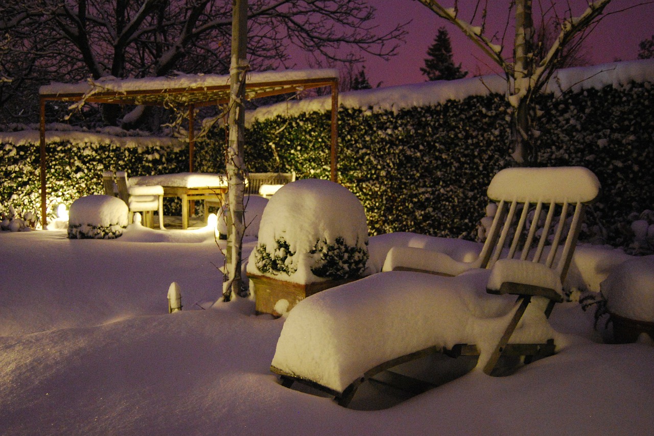 snow garden furniture free photo