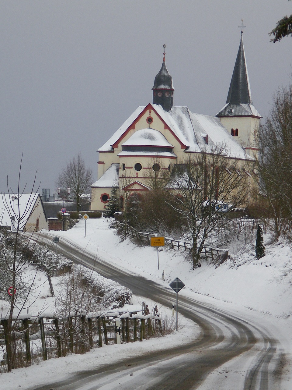 snow romantic winter free photo