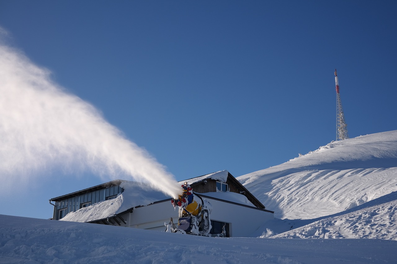 snow cannon nozzle spray free photo