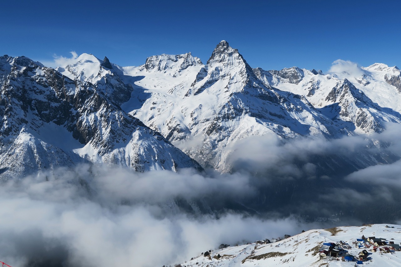 snow covered mountains snow free photo