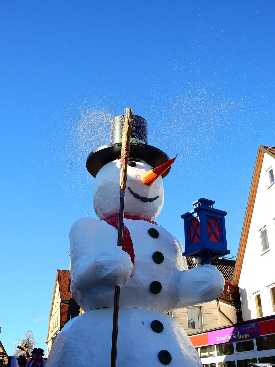 snow man carnival move free photo